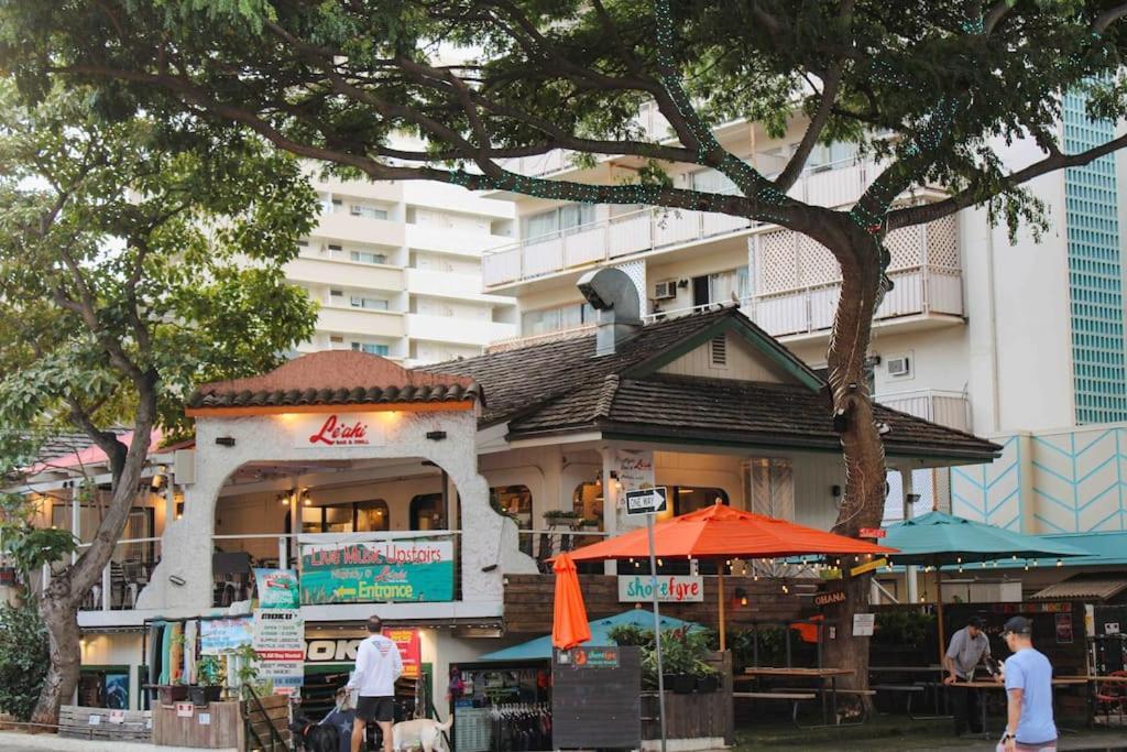 Seashore Waikiki Studio 1 Block From A Beach No Resort Fees Гонолулу Экстерьер фото